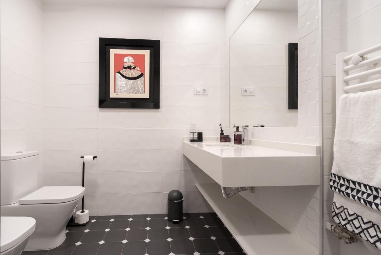 Leon Casakalma D. Valentin Apartment Bagian luar foto