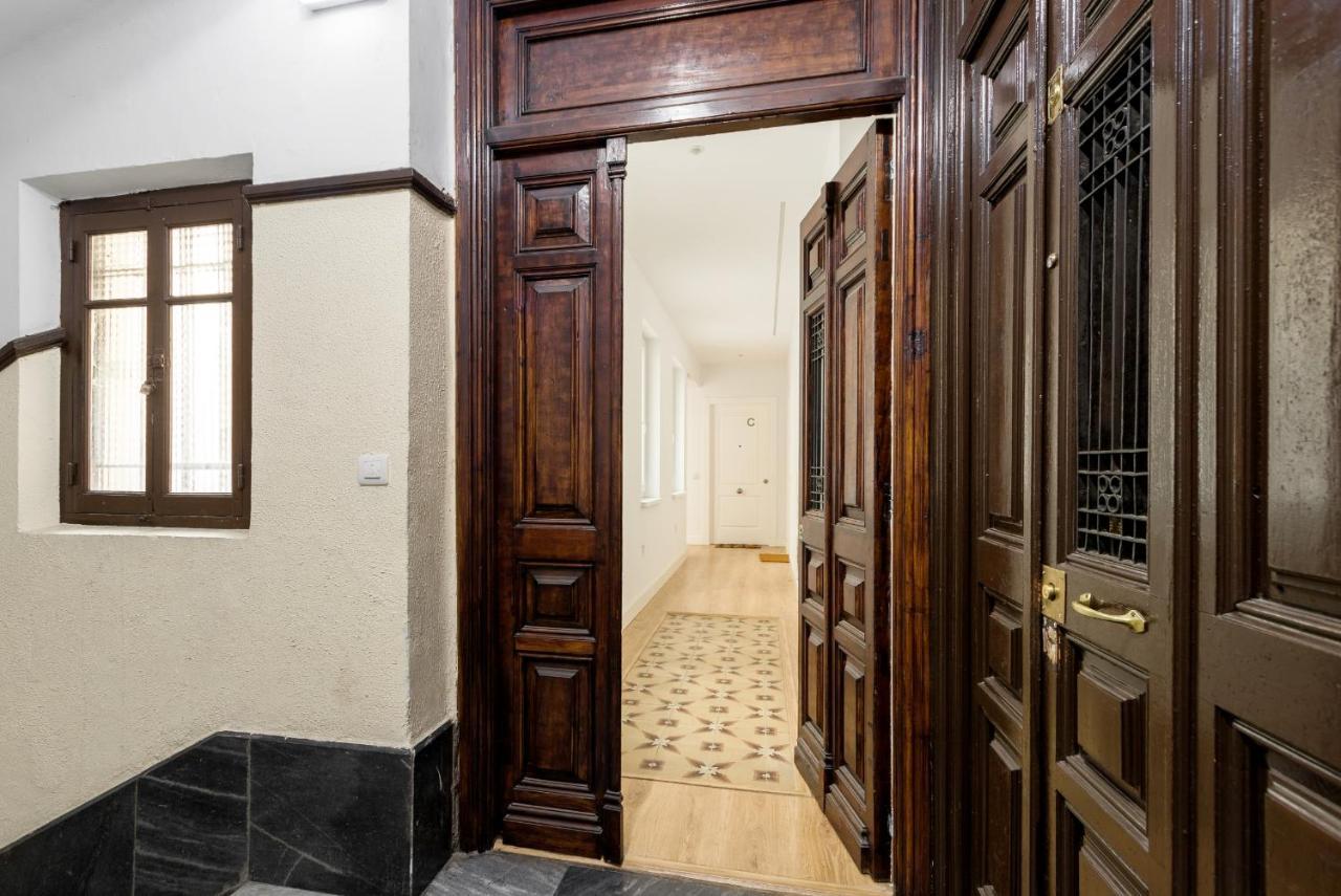 Leon Casakalma D. Valentin Apartment Bagian luar foto